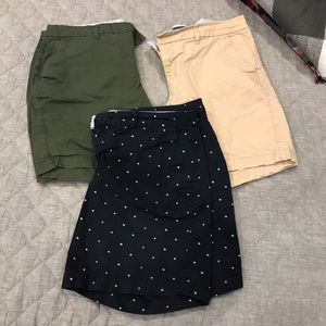 Lot of Old Navy shorts size 10